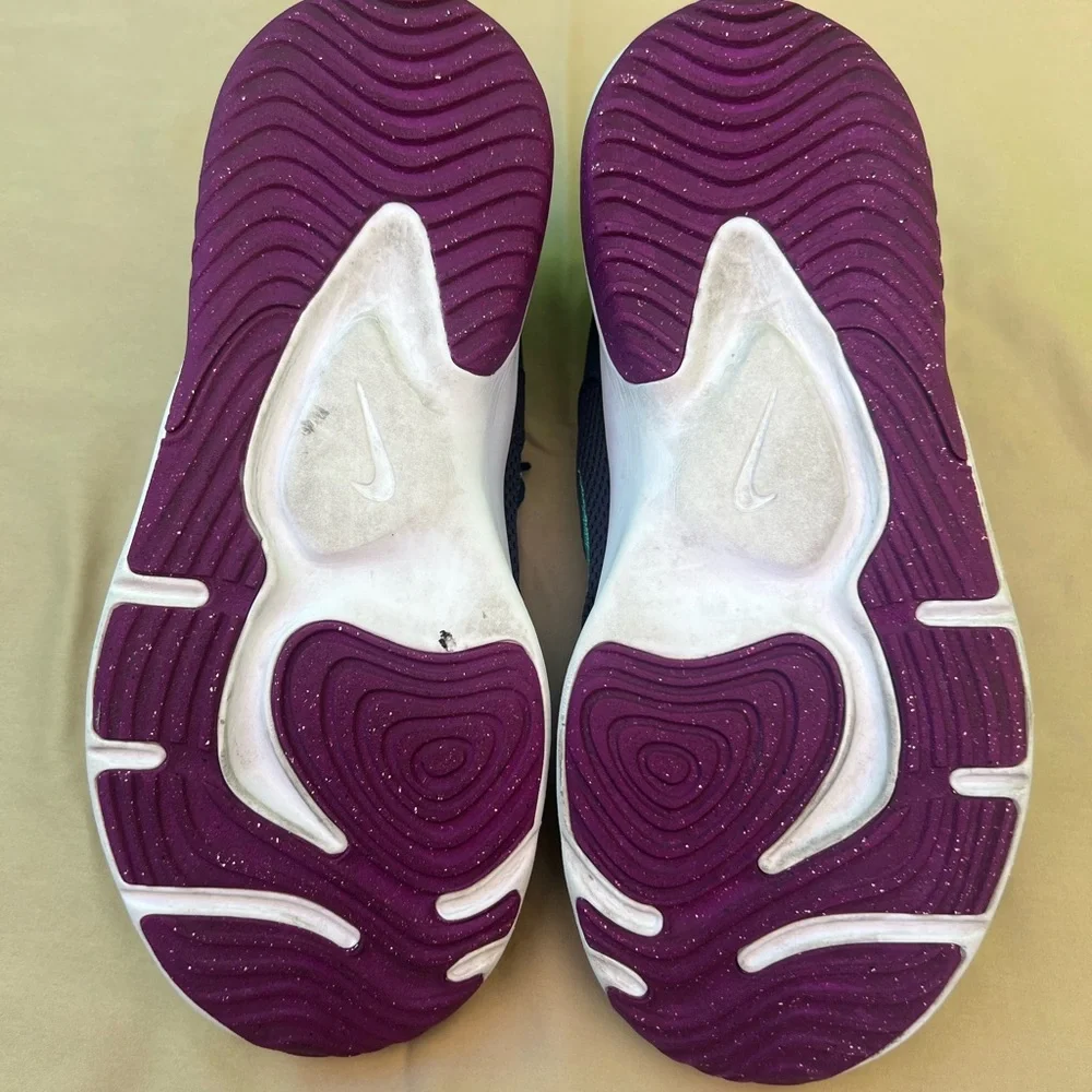 Nike Running Sneakers Black‎ Purple White Men’s Size 10